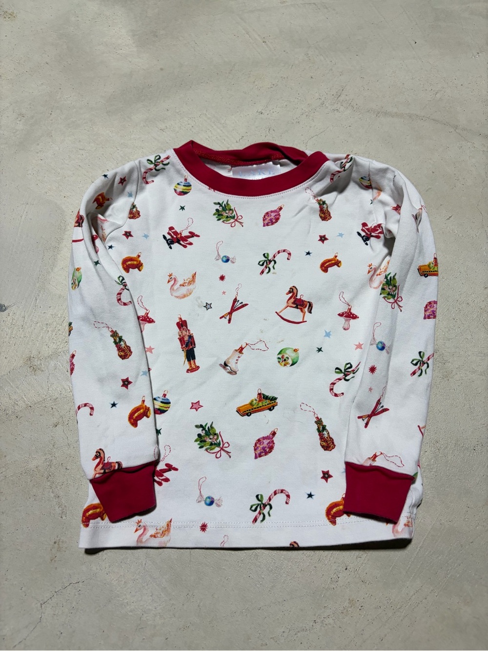Lake White Holiday Print Long-Sleeve Kids pajama Top with Red Trim 4